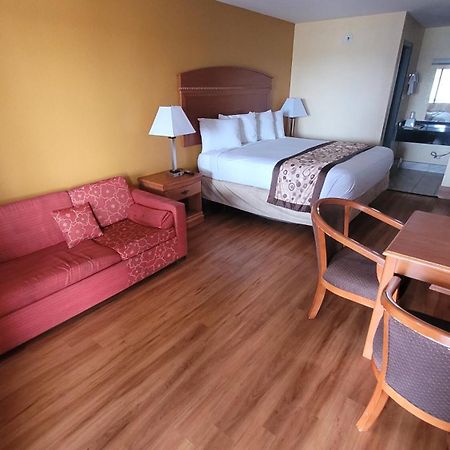 Americas Best Value Inn Frost Bank Center Сан-Антонио Экстерьер фото