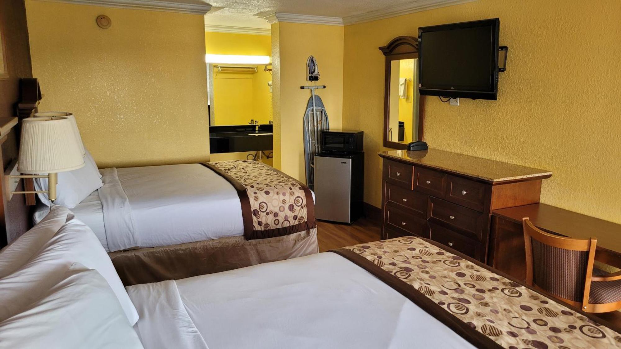 Americas Best Value Inn Frost Bank Center Сан-Антонио Экстерьер фото